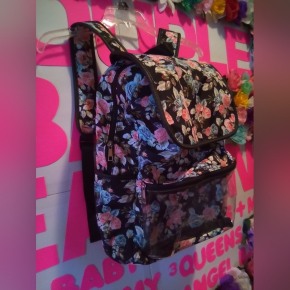 #267👉🏼Women's/Teens Or Children's Backpack 🎒 - Picture 5 of 7